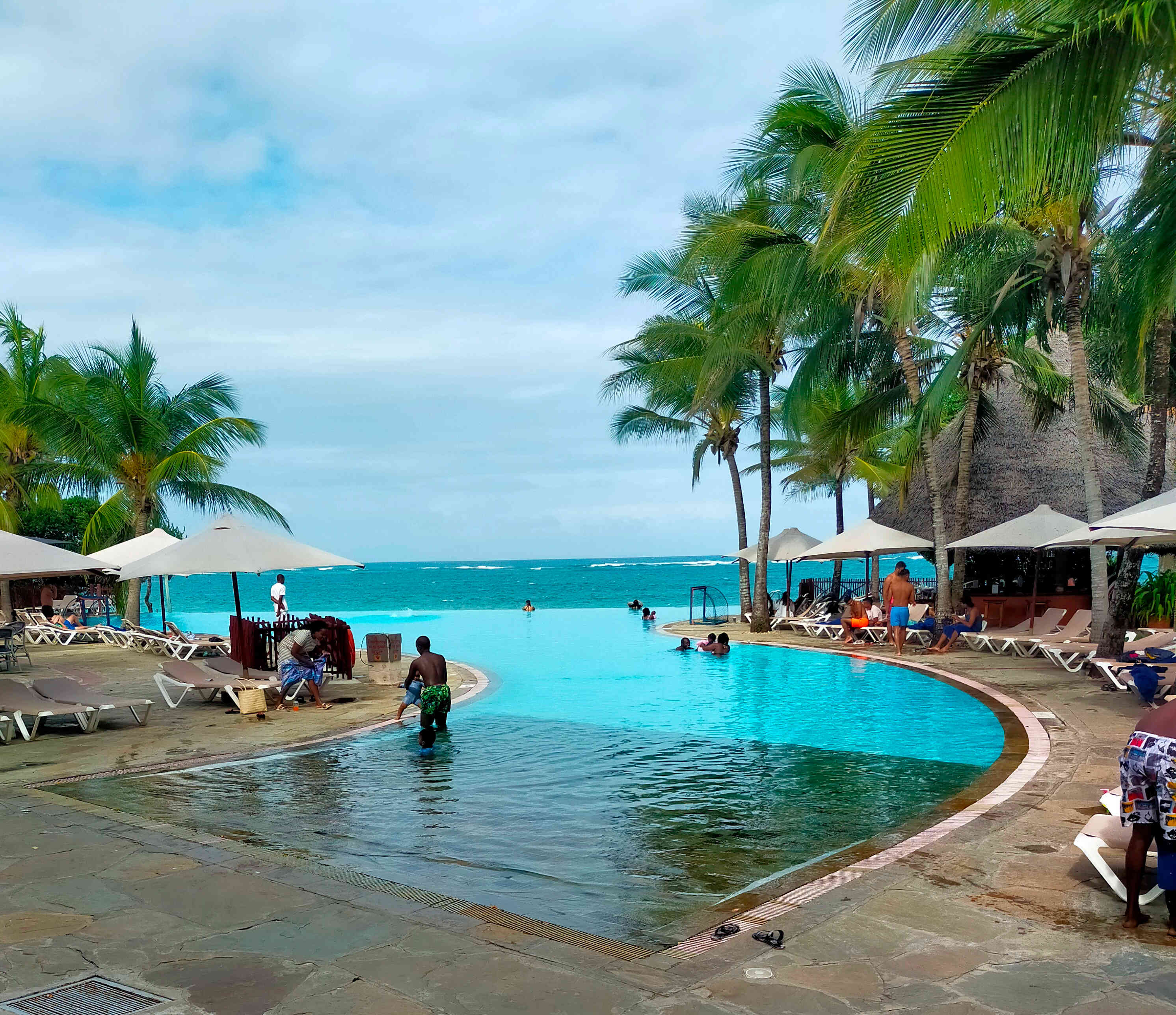 Baobab Beach Resort Infinity Fun Pool